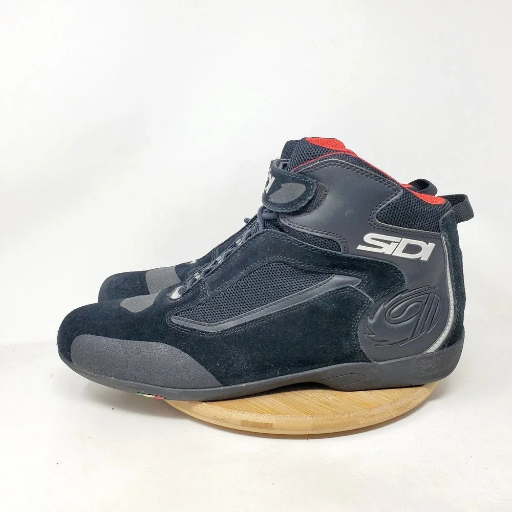 Sidi gas motorcycle